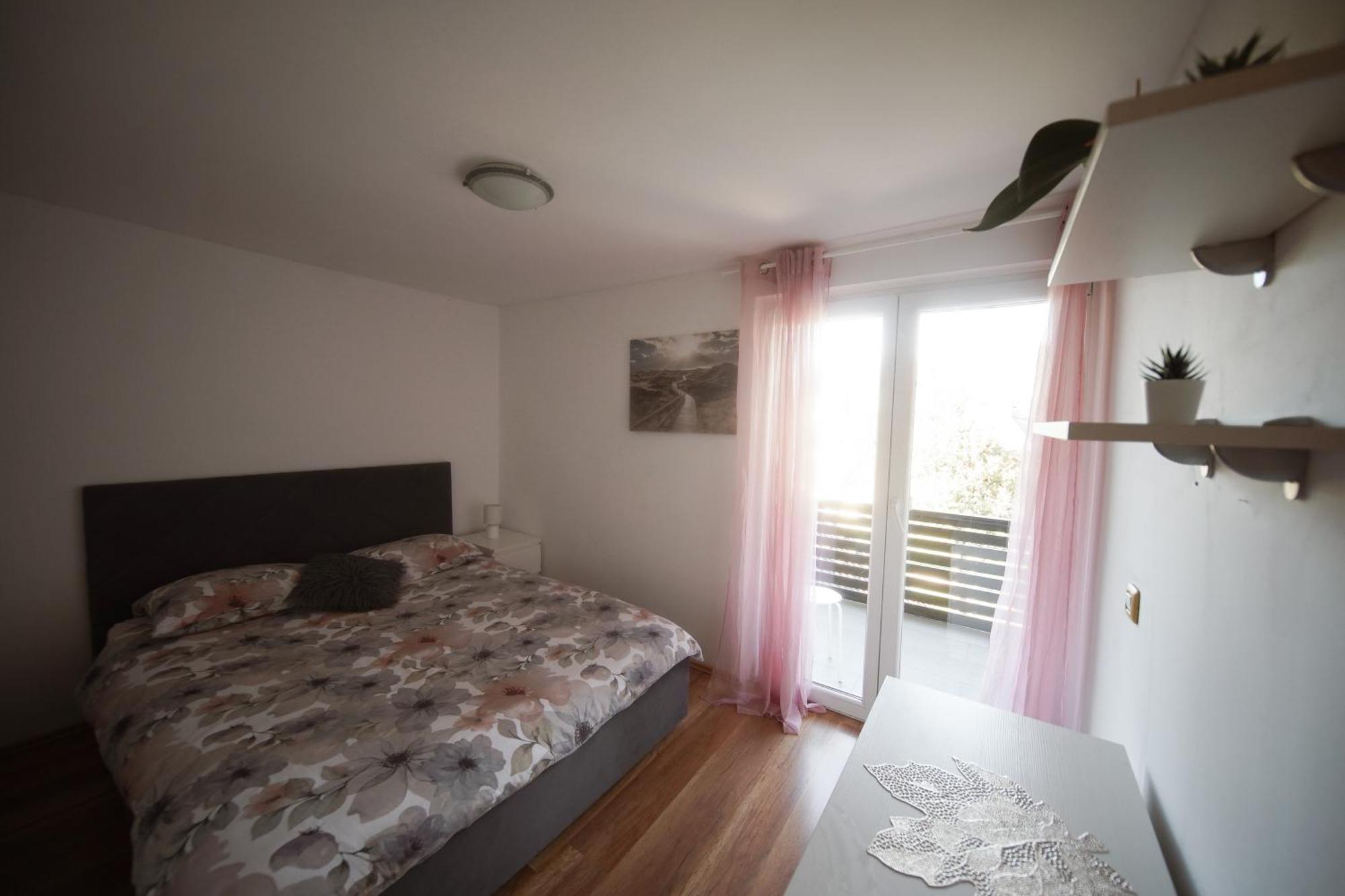 Apartments Unite Бохинь Экстерьер фото